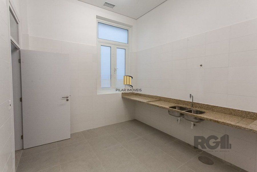Sala Comercial 1 dormitório no bairro Independência