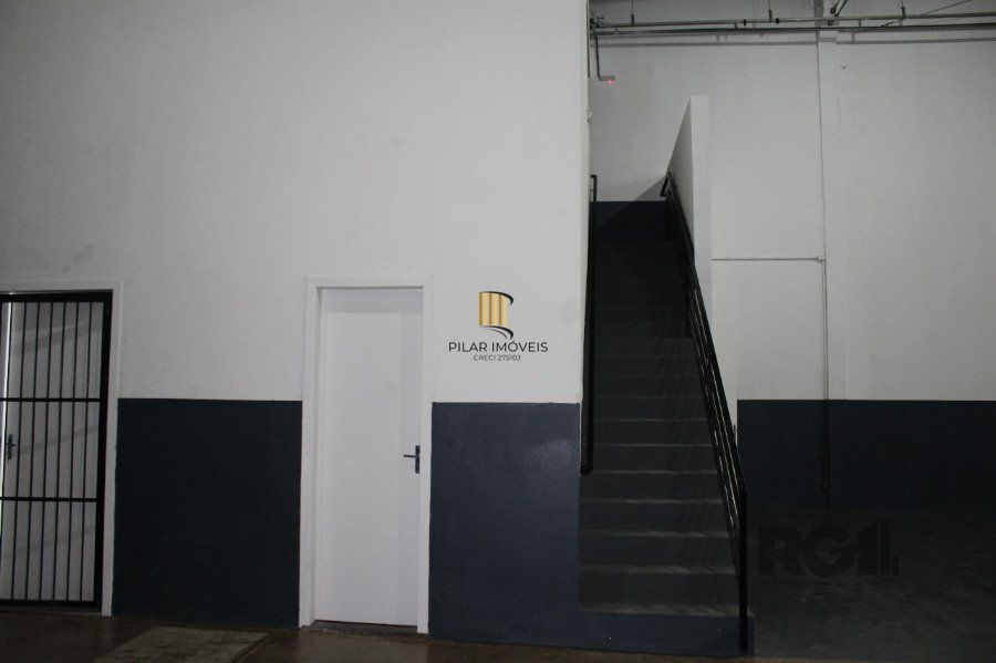 Pavilhão 1 dormitório no bairro Humaitá