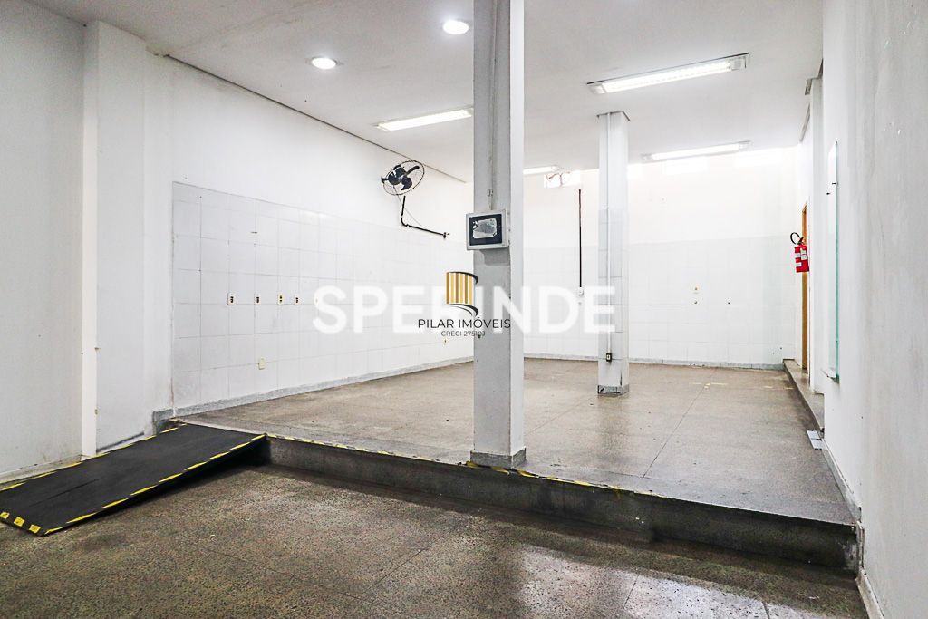 Loja Comercial Desocupada à Venda em Porto Alegre, RS