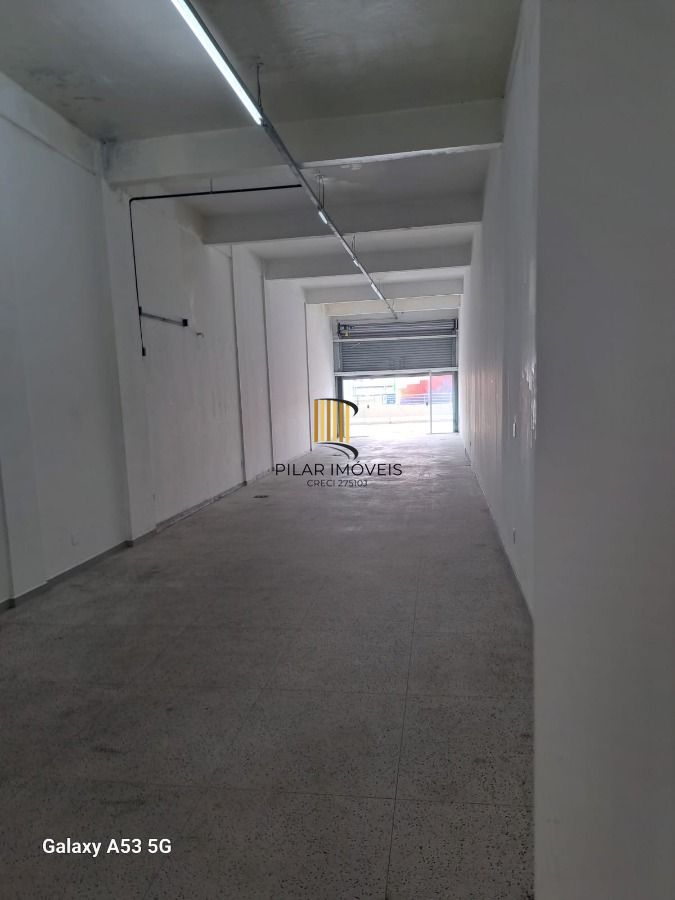LOJA NA  ASSIS BRASIL COM 109 M2 - Pilar Imóveis