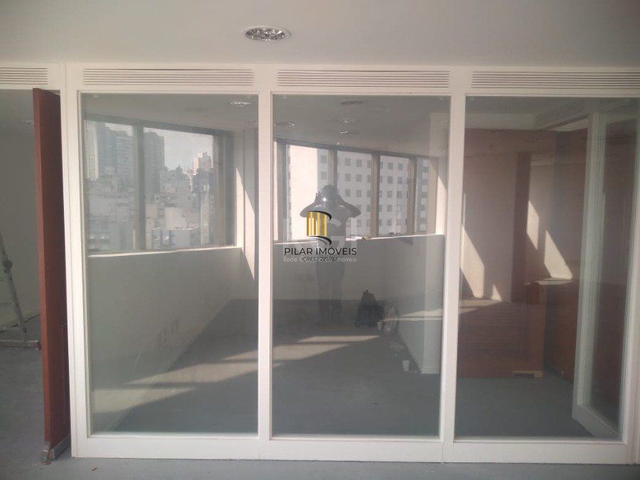 Conjunto/Sala para Venda - 654m², 0 dormitórios, 12 vagas - Cidade Baixa