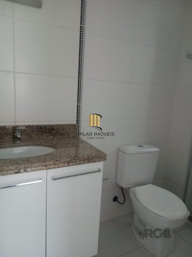 Apartamento garden com 2 suítes, lavado, área de serviço. um pátio enorme muito ensolarado.com 123,34m² de área privativa, 2 vagas