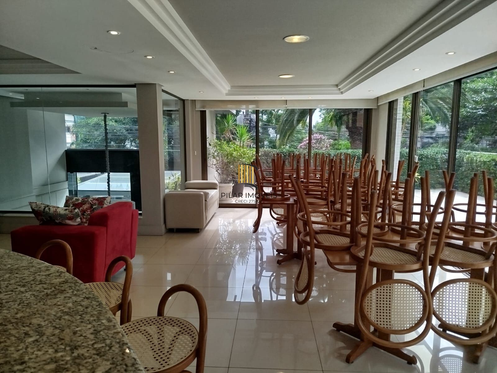 Apartamento 3 dormitórios no bairro Mont Serrat