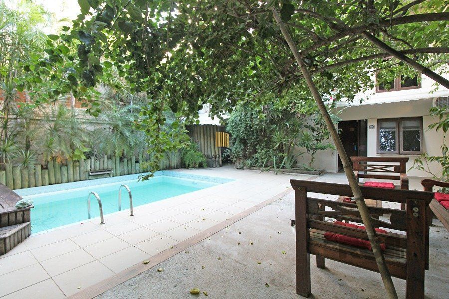 Casa Comercial Bairro Petrópolis