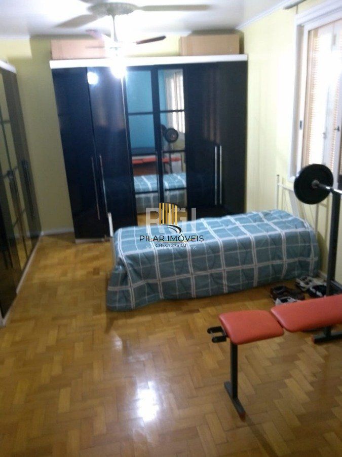 Casa 3 dormitórios no bairro Jardim do Salso