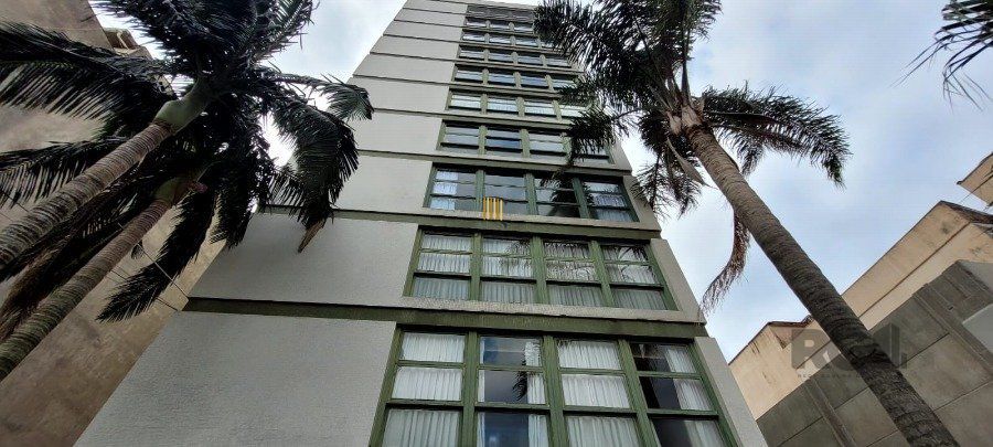 Apartamento 3 dormitórios no bairro Farroupilha