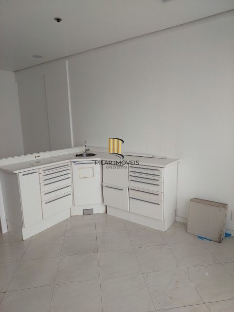 Sala Comercial - Bairro Floresta - 53,36 m² privativos