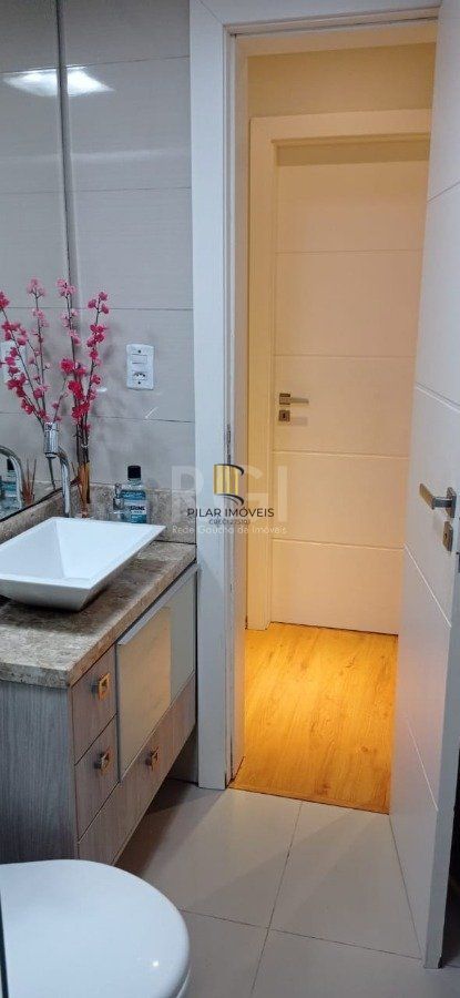 Apartamento para Venda - 56.24m², 2 dormitórios, 1 vaga - Humaitá