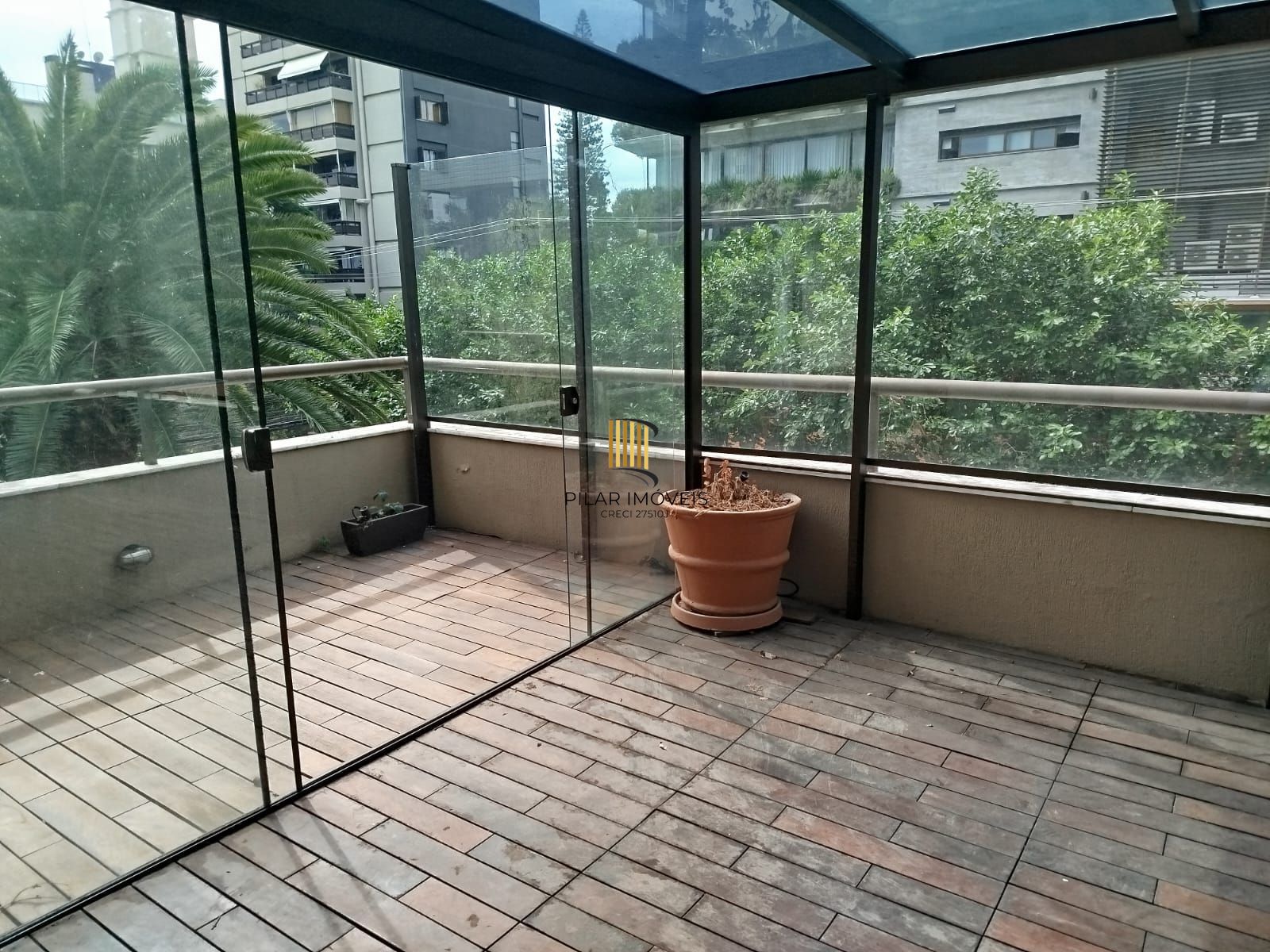 Apartamento 3 dormitórios no bairro Mont Serrat