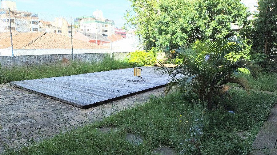 Casa 4 dormitórios no bairro Jardim Lindóia