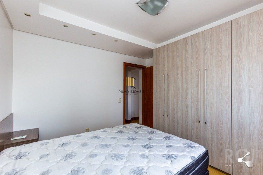 Apartamento com 1 dormitório Garagem e Elevador à venda na Boa Vista Porto Alegre RS