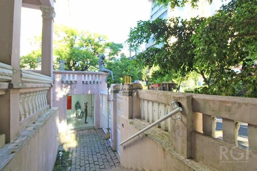 Casa 4 Dormitório(s) Bairro Moinhos de Vento
