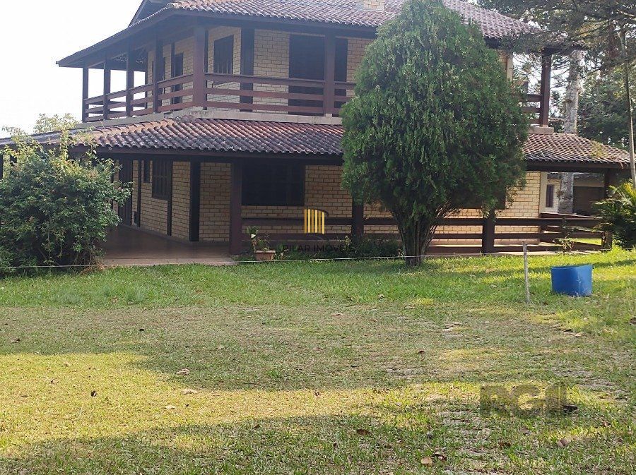 Sítio 5 dormitórios no bairro Estância Grande