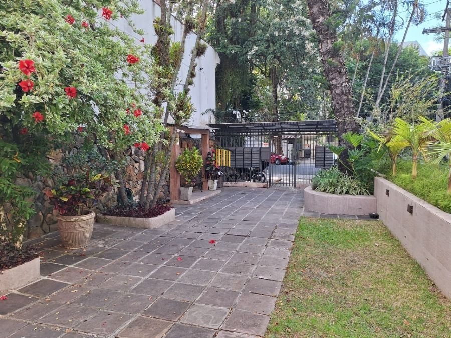 Apartamento 3 dormitórios no bairro Moinhos de Vento