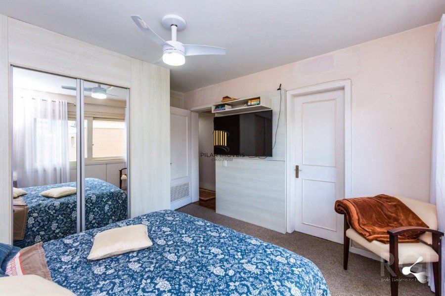 Apartamento para Venda - 144.73m², 3 dormitórios, sendo 1 suites, 2 vagas - Moinhos de Vento