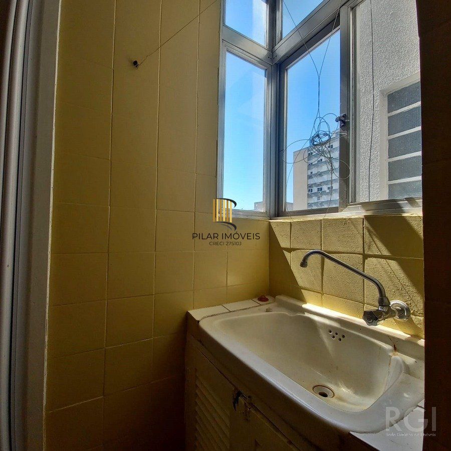 Apartamento 2 Dormitório(s) Bairro Moinhos de Vento