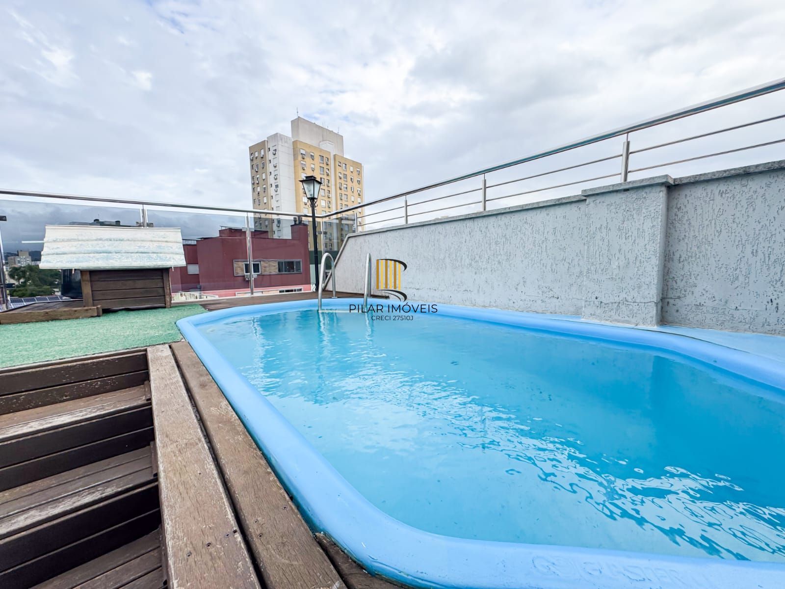 Apartamento com cobertura - bairro área privativa 146 m² - 2 dormitórios - vaga