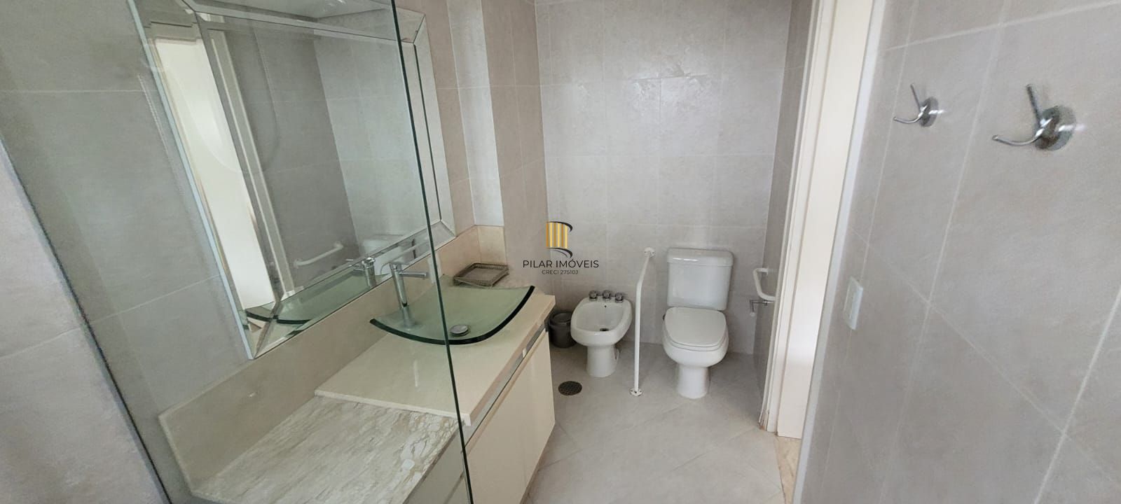 Apartamento para Venda - 143.55m², 3 dormitórios, sendo 1 suites, 3 vagas - Três Figueiras