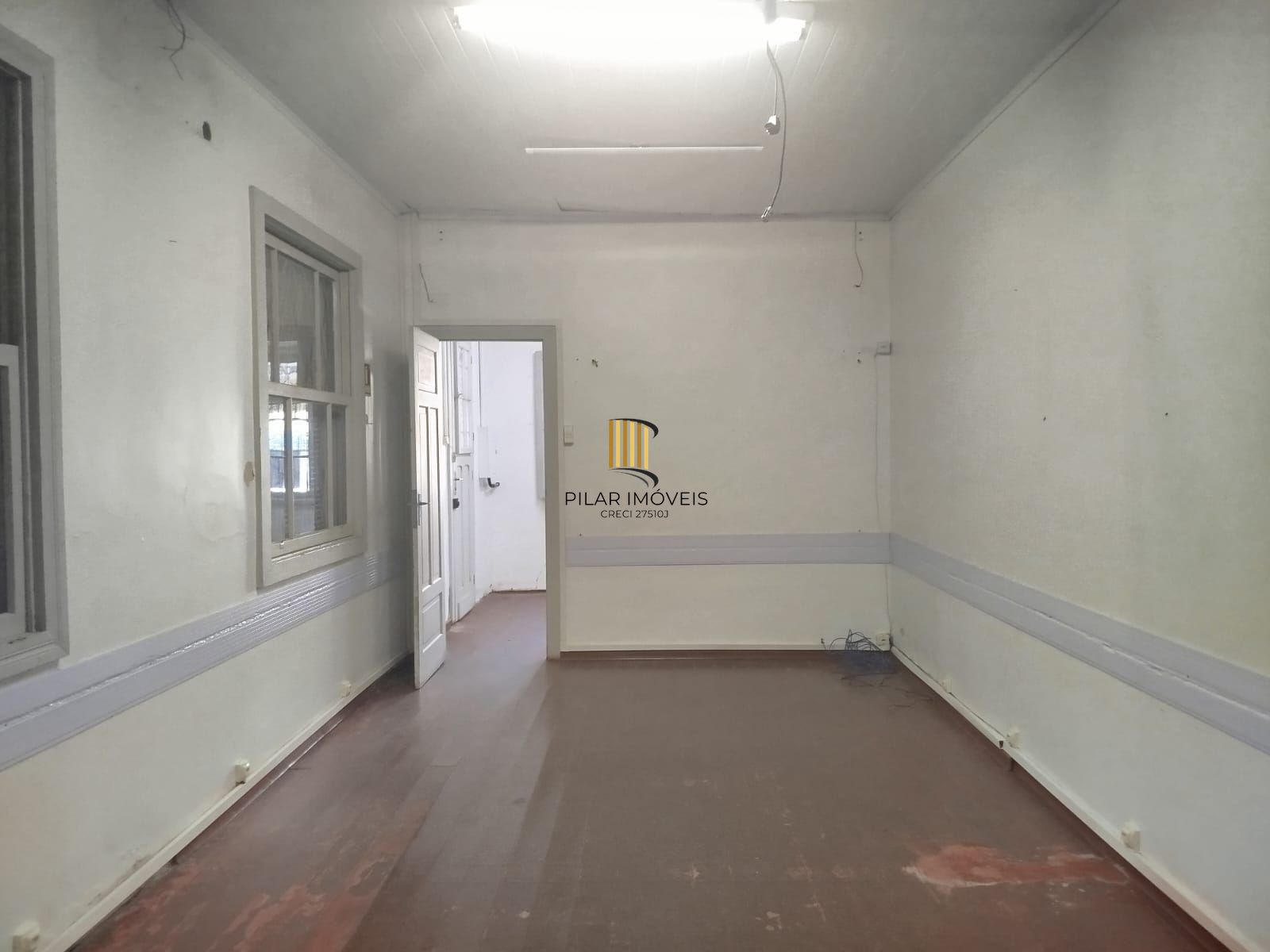 Casa 2 dormitórios no bairro Santa Cecília