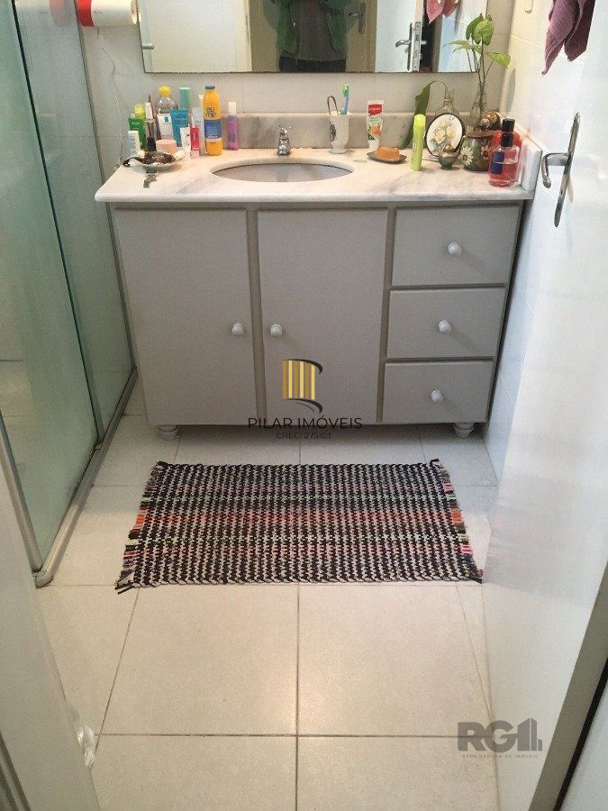 Apartamento 2 dormitórios no bairro Floresta