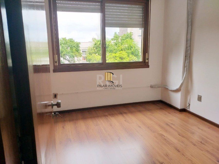 Apartamento para Venda - 130m², 3 dormitórios, sendo 1 suites, 2 vagas - Moinhos de Vento