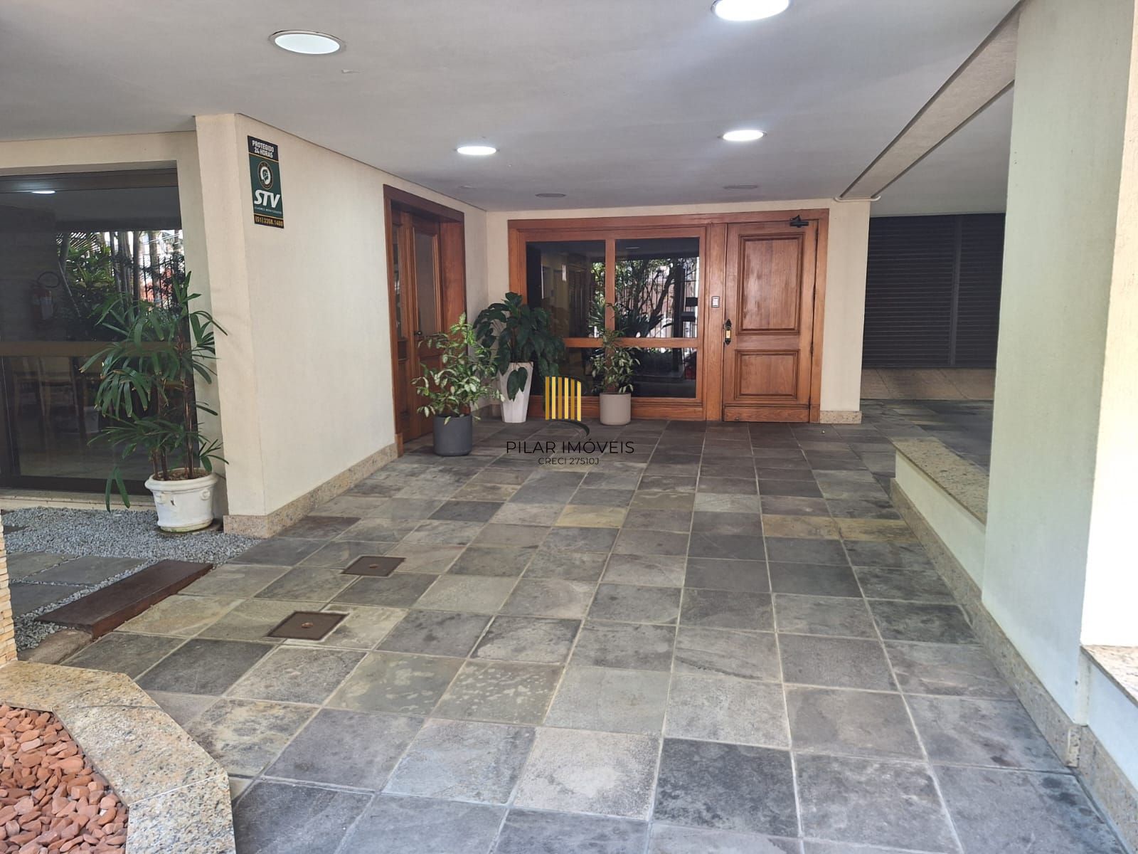 Excelente apartamento de 03 dormitórios sendo uma suite,