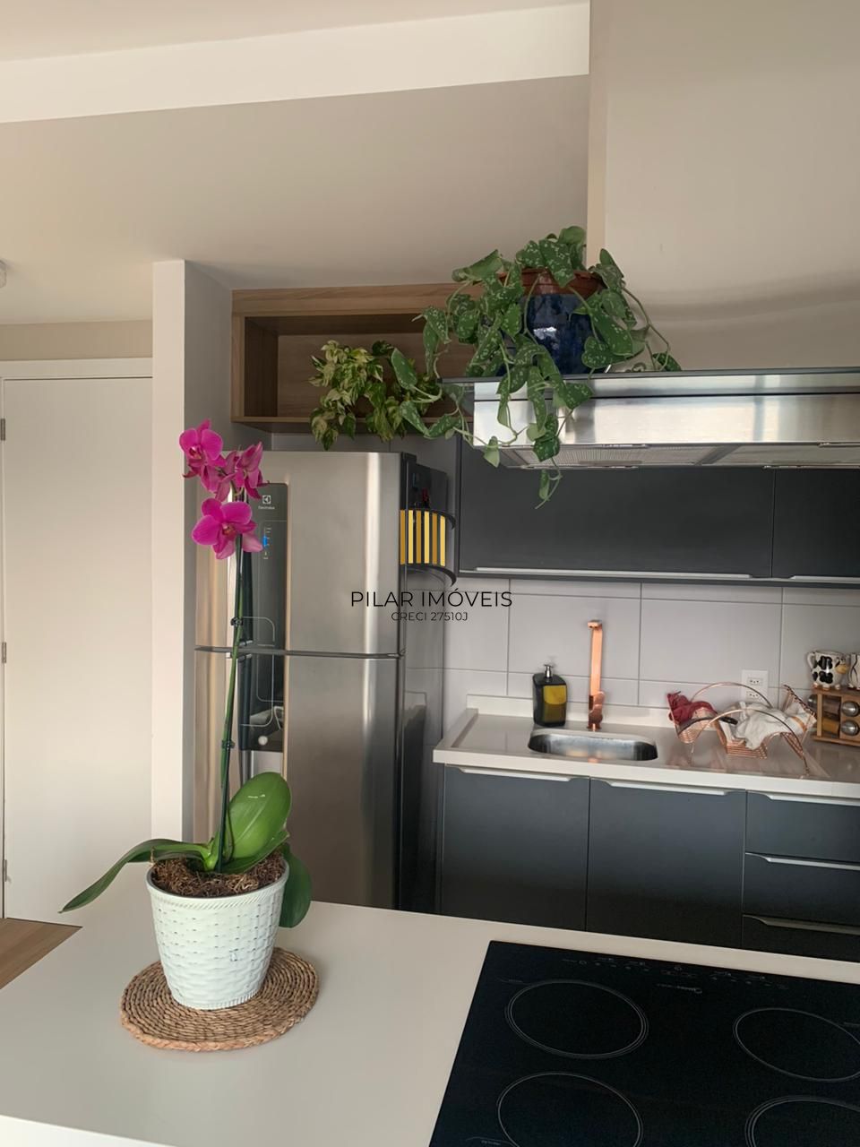 VENDA APARTAMENTO 1 QUARTO LIVING COM SACADA  DECORADO ANDAR ALTO ENSOLARADO 1 VAGA