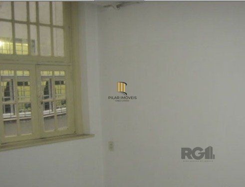 Sala Comercial 1 dormitório no bairro Centro Histórico