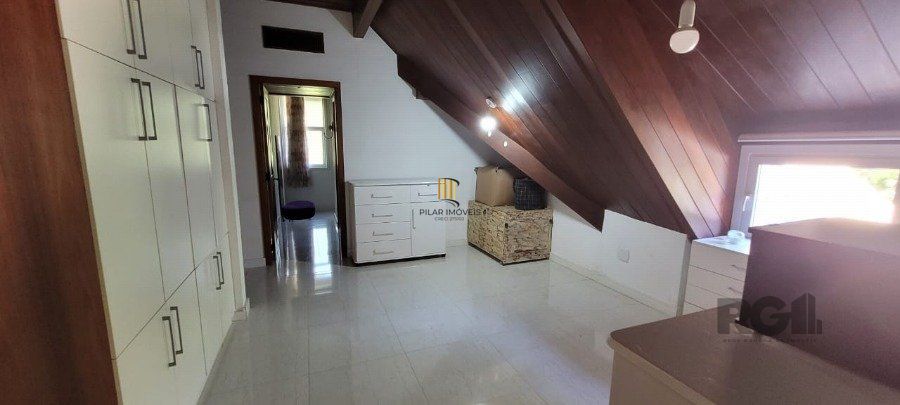 Venda Casa maravilhosa em terreno de 8.125m² com acesso ao Rio Guaiba,  na Estrada Retiro da Ponta Grossa - Porto Alegre
