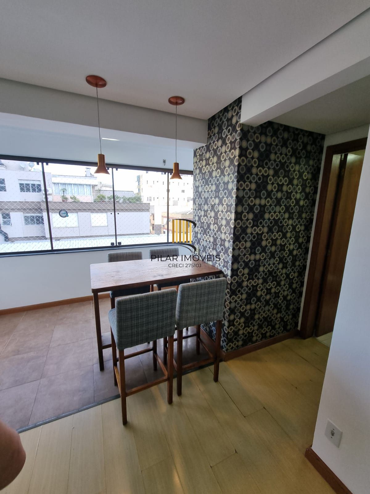 Ótimo apartamento semi mobliado de 1 dormitório no bairro Petrópolis. - Pilar Imóveis