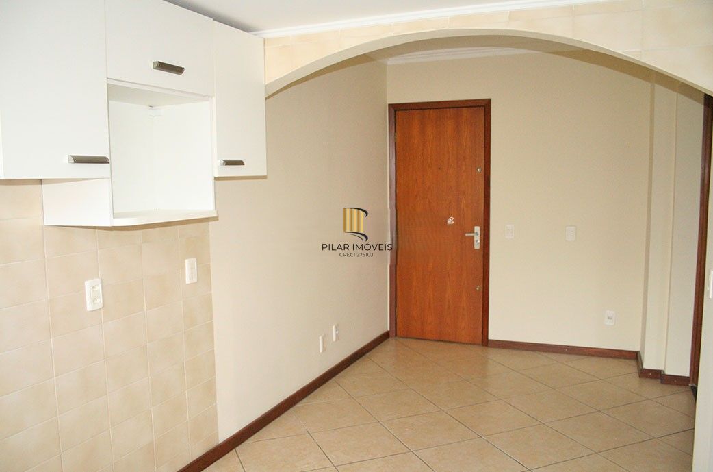 Apartamento 3 dormitórios, sendo 1 suites, 2 vagas - Mont Serrat
