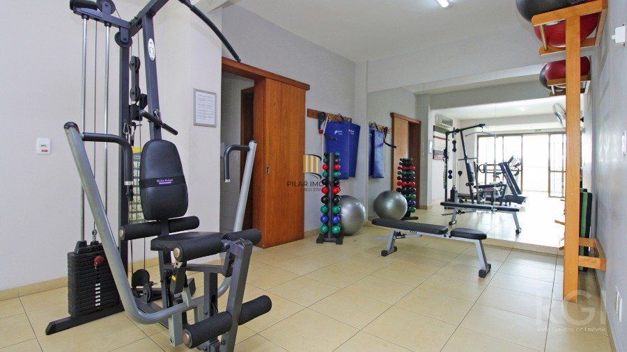 Apartamento para Venda  -  2 dormitórios,  1 suite,  andar alto,  LAREIRA, CHURRASQUEIRA 2 vagas - Petrópolis