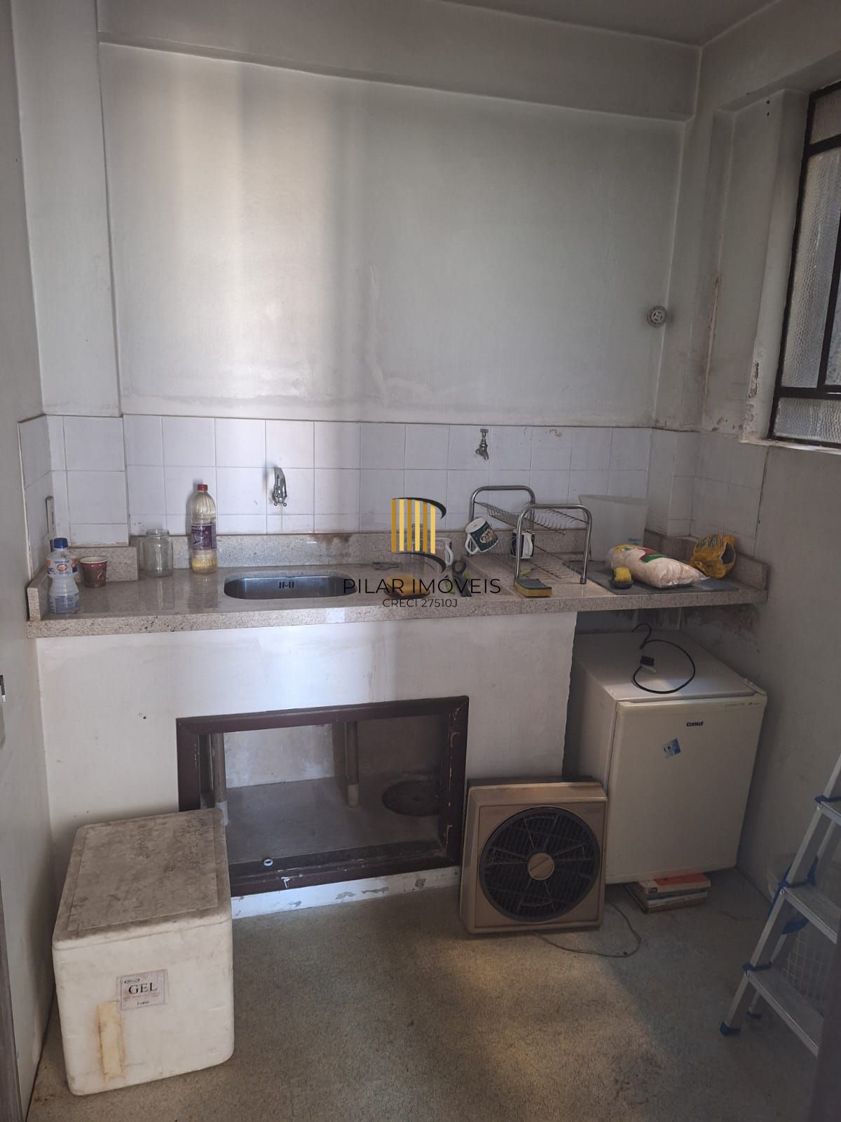 Sala Prédio SULBANCO, Av. Farrapos 146, c/133,35m2 priv. c/ 4 salas