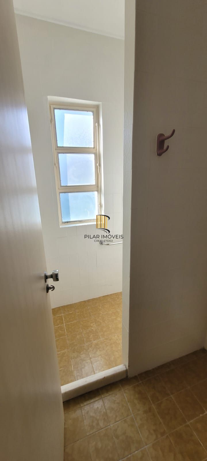 VENDA APARTAMENTO 3 DORMITÓRIOS, SUITE, GARAGEM, ELEVADOR, VISTA, EXCELENTE ORIENTAÇÃO SOLAR, BAIRRO RIO BRANCO JUNTO AO BOM FIM