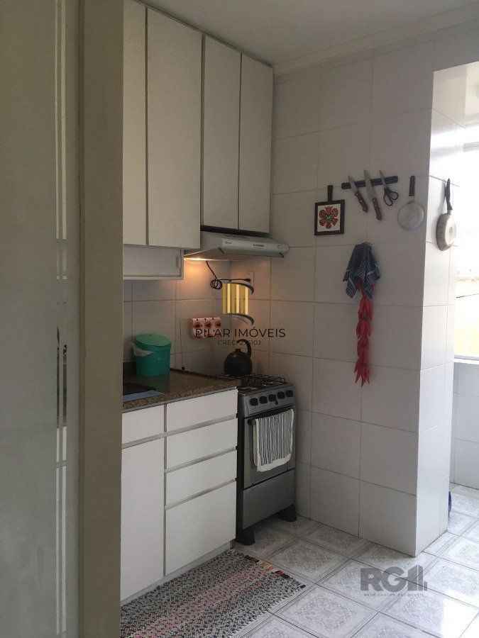Apartamento 2 dormitórios no bairro Floresta