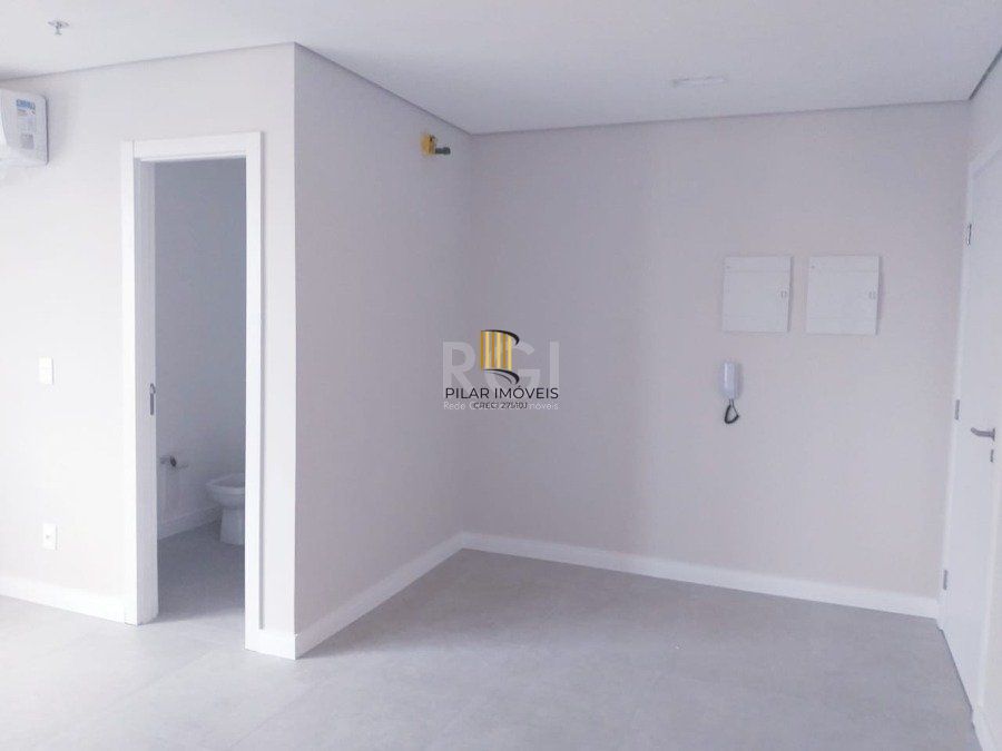 Conjunto/Sala para Venda - 37.56m², 0 dormitórios, 1 vaga - Moinhos de Vento