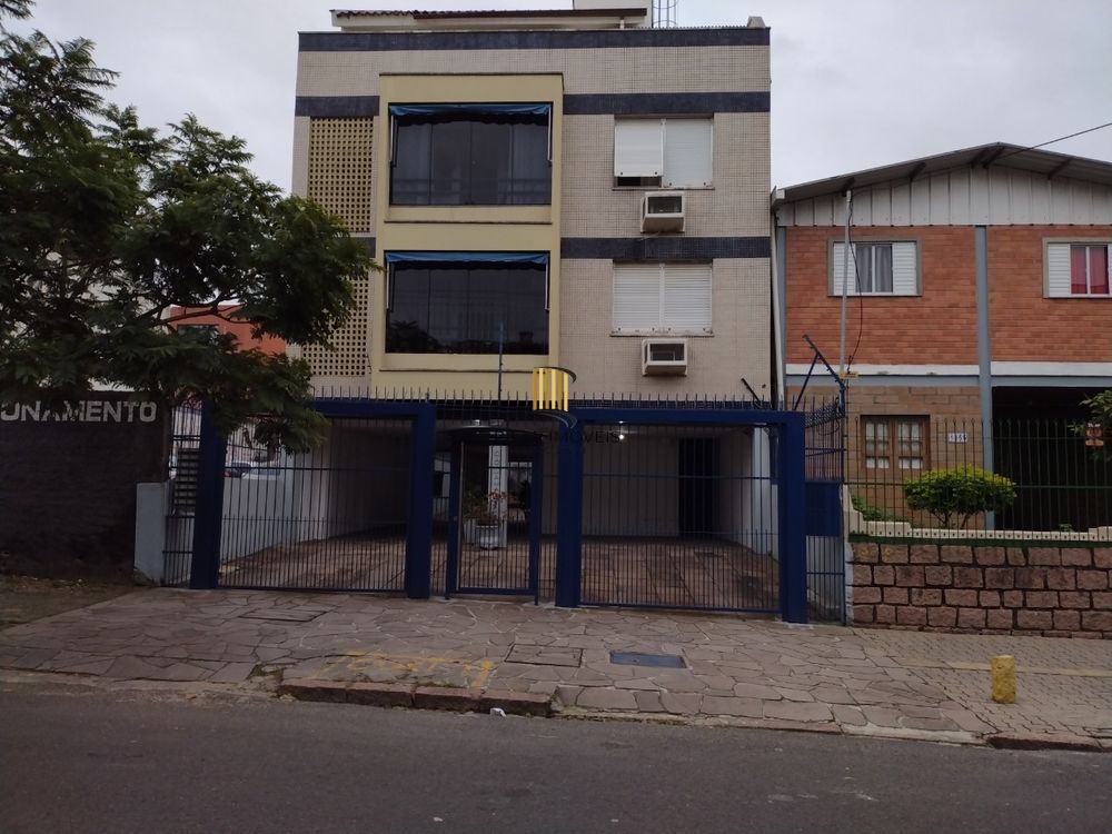 Excelente apto. no Bairro Partenon, com 52m2 de área útil, semi mobiliado, de 01 dormitório c/ uma vaga de garagem escriturada e coberta