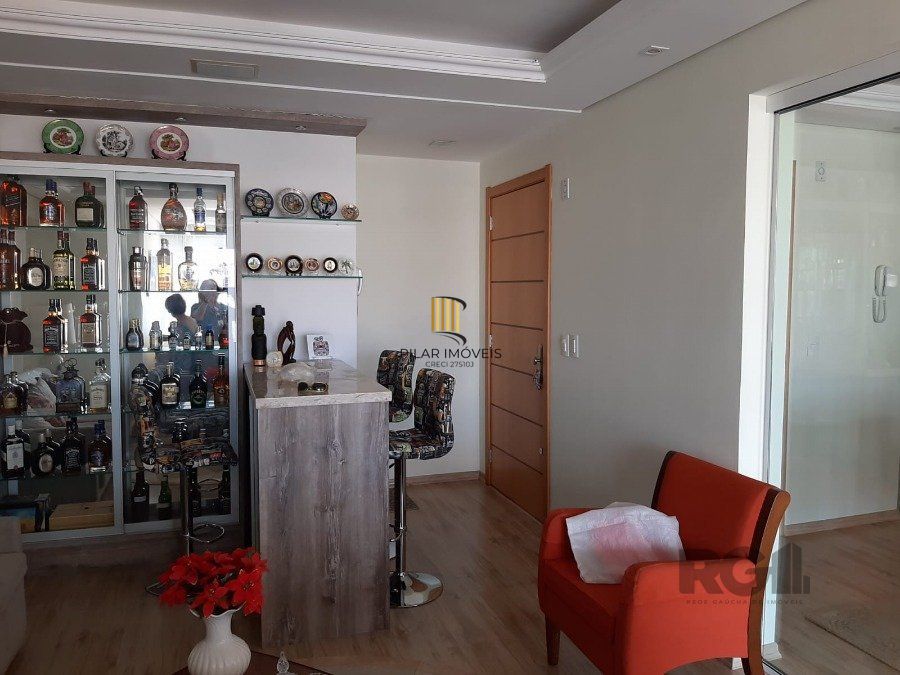 Apartamento 6 dormitórios no bairro Rio Branco
