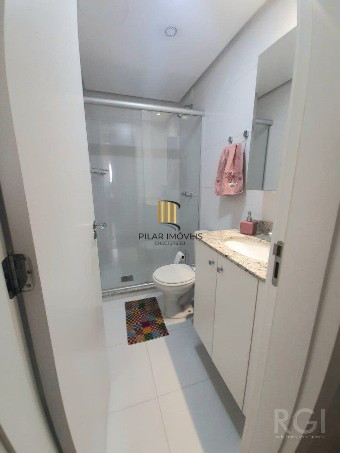 APARTAMENTO  VENDA de  2 dormitórios, suíte,  Medianeira,  1 vaga de garagem escriturada