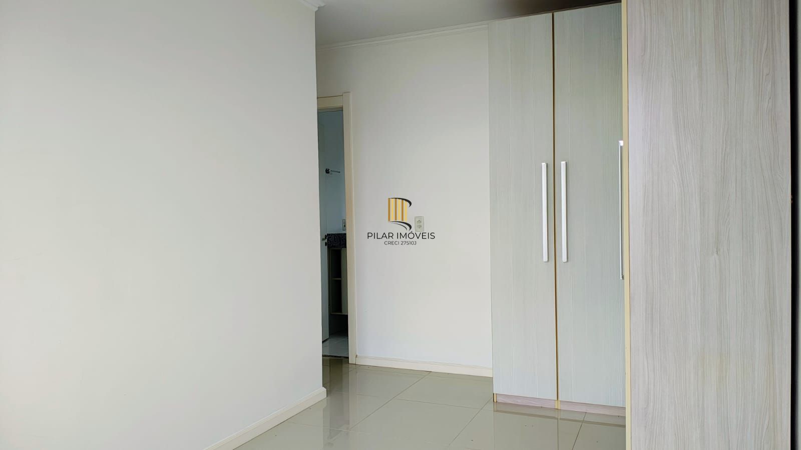 Apartamento de 61 m², com 2 dormitórios, 2 banheiros e 1 vaga no bairro Protásio Alves, Porto Alegre