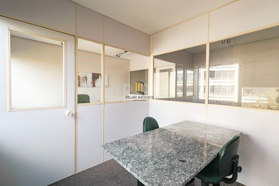 Conjunto/Sala para Venda - 37.14m², 0 dormitórios, Petrópolis