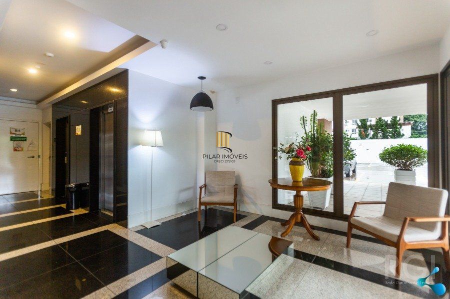 Apartamento com 1 dormitório Garagem e Elevador à venda na Boa Vista Porto Alegre RS