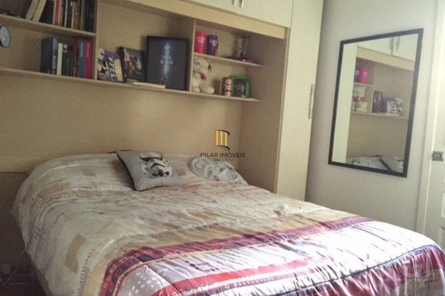 Apartamento para Venda - 79.27m², 4 dormitórios, Menino Deus