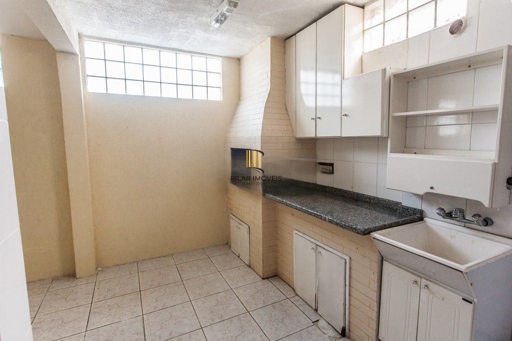 Excelente casa , 3 quartos, com 126m2 de área privativa no Bairro Vila Floresta