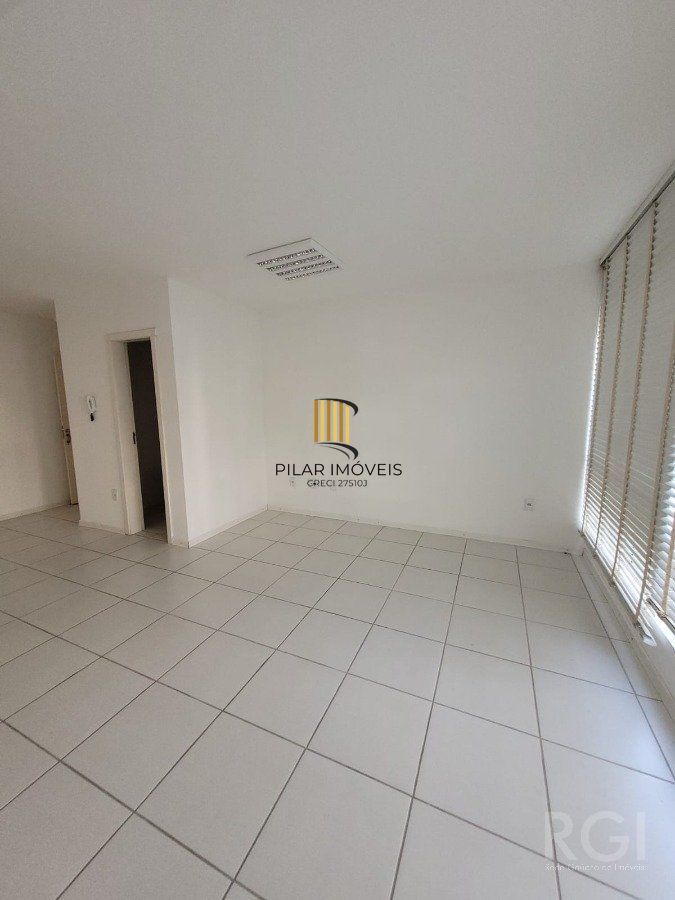 Conjunto/Sala para Venda - 33.86m², 0 dormitórios, Petrópolis