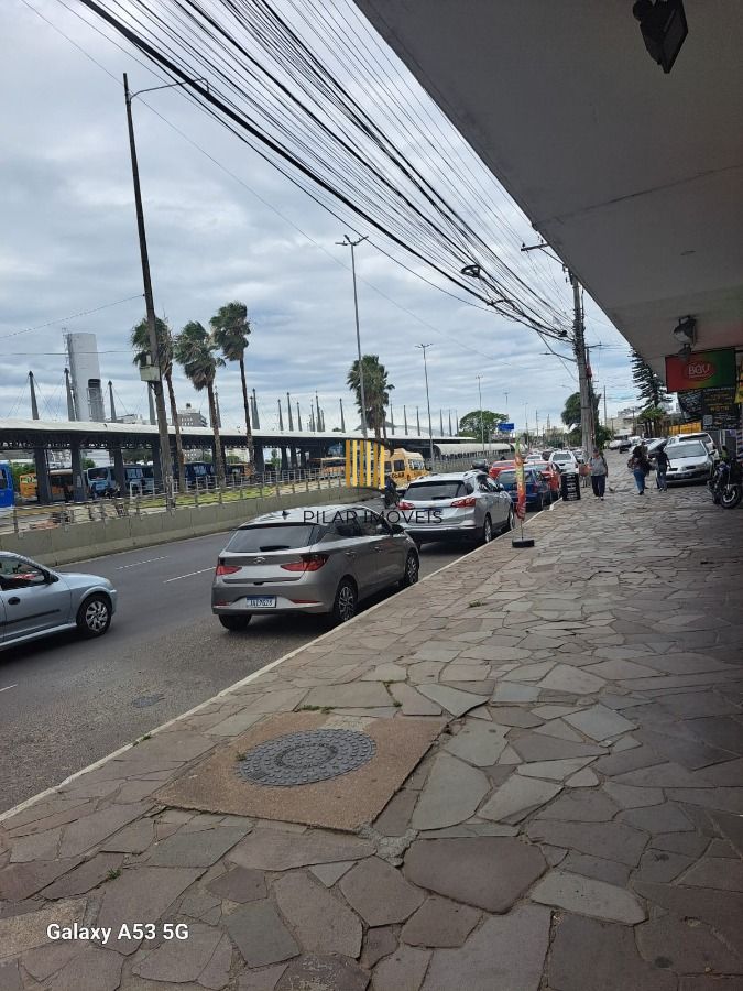 LOJA NA  ASSIS BRASIL COM 109 M2