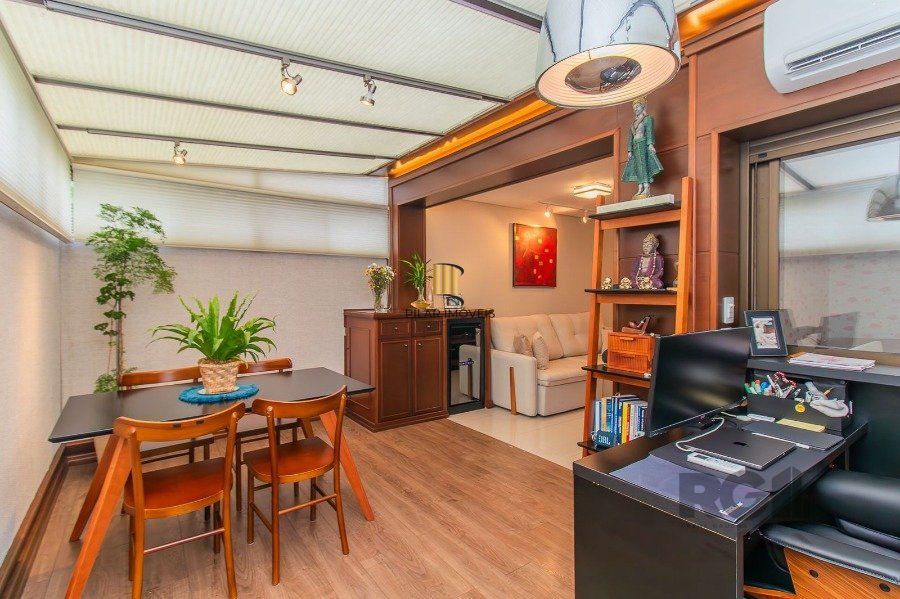 Apartamento 2 dormitórios no bairro Rio Branco