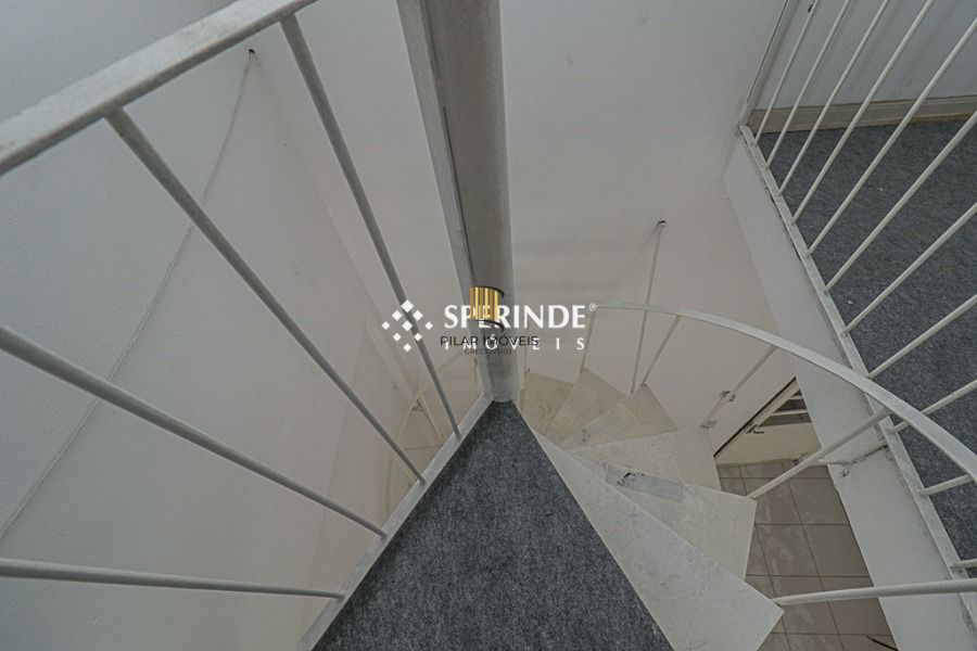  VENDA Loja na Rua Alberto Bins, Próximo a elevada,   com área privativa de 60,00 m²