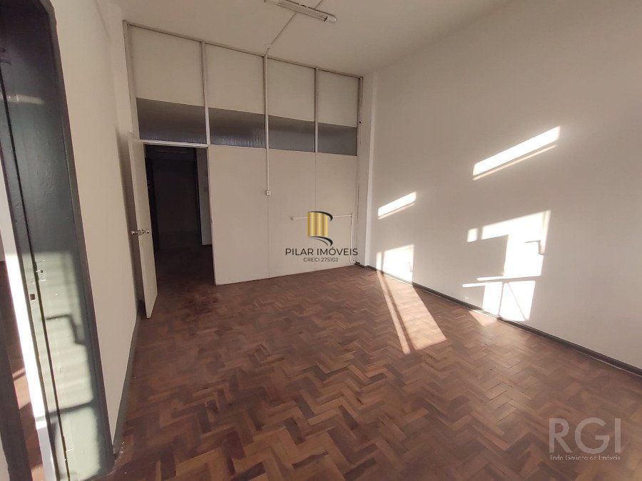 Conjunto/Sala para Venda - 61m², 0 dormitórios, Centro Histórico