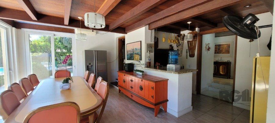 Venda Casa maravilhosa em terreno de 8.125m² com acesso ao Rio Guaiba,  na Estrada Retiro da Ponta Grossa - Porto Alegre